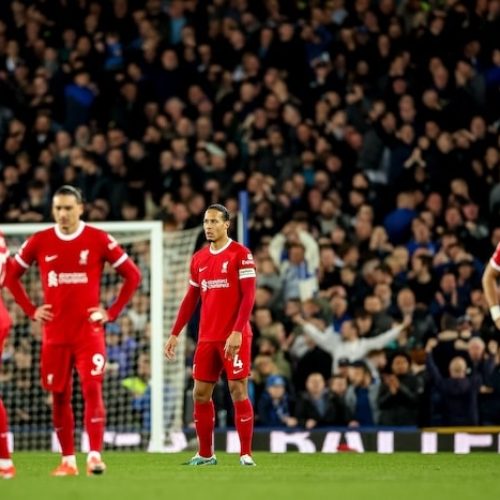 Everton dent Liverpool’s Premier League title hopes
