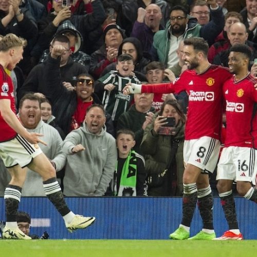 Man Utd fight back to beat Sheffield