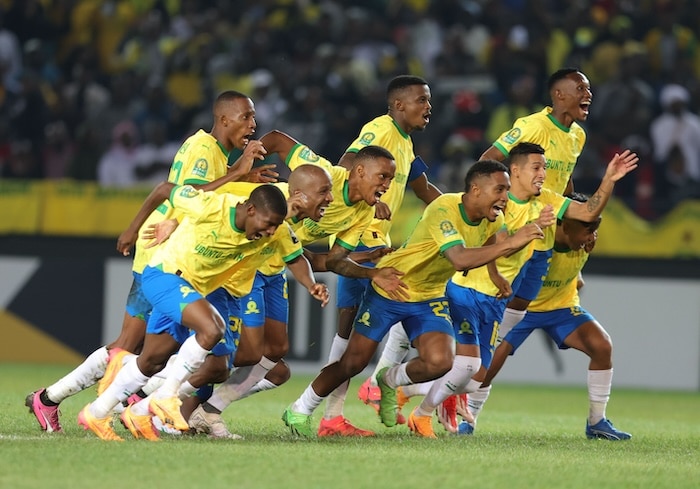 You are currently viewing Sundowns advance to CAF CL semi-finals