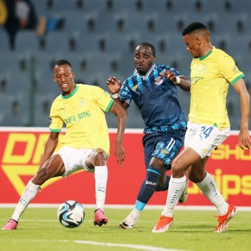 Mhango strikes late to deny Sundowns win