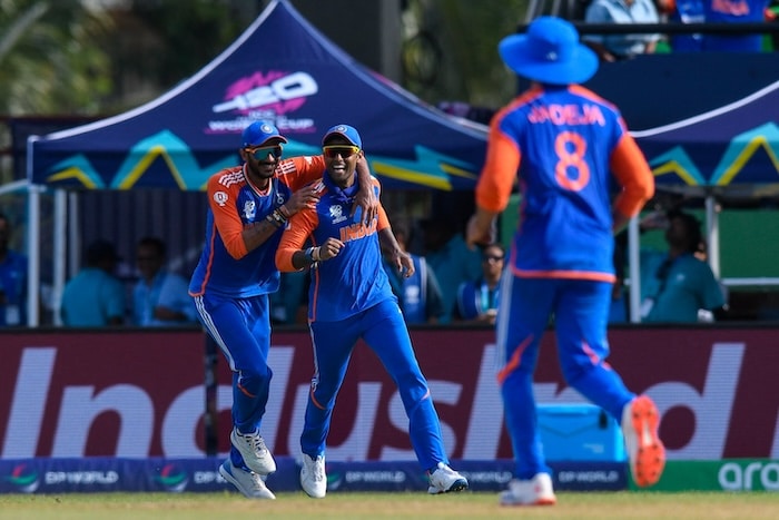 You are currently viewing India beat England to set up T20 World Cup final against South Africa