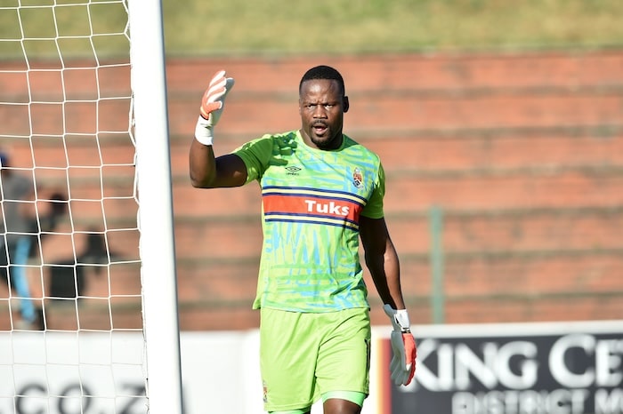 You are currently viewing Arrows swoop in to sign Namibian goalkeeper