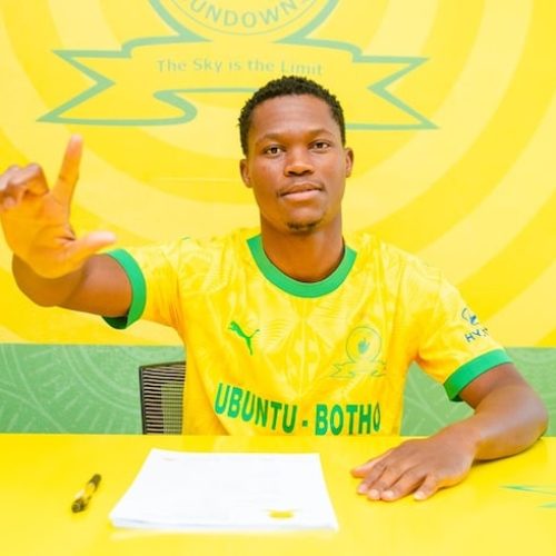 Sundowns complete signing of Kobamelo Kodisang