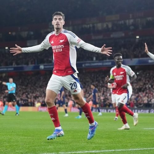 Arsenal sink PSG in London