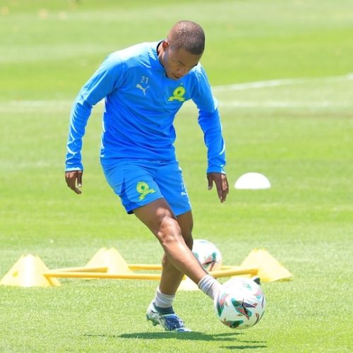 Mkhulise explains why staying at Sundowns was a ‘no-brainer’
