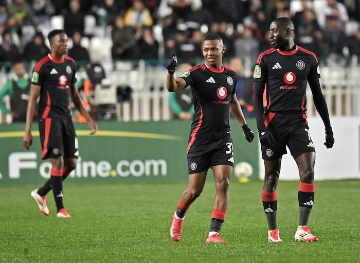 You are currently viewing In Picture: Nkota steers Pirates to victory over MC Algers