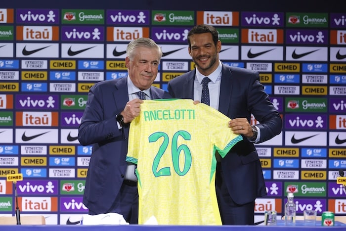 You are currently viewing Carlo Ancelotti officially unveiled as head coach of Brazil