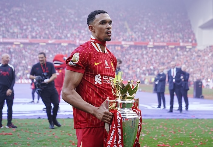 You are currently viewing Real Madrid swoop in to sign Alexander-Arnold