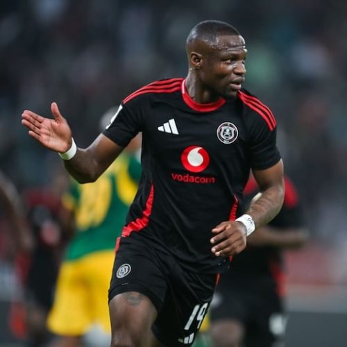 Mabasa nets winner as Pirates beat Arrows