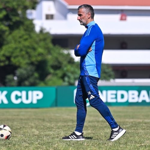 Jose Riveiro set for early Orlando Pirates release