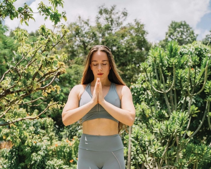 You are currently viewing 5 Yoga poses to feel your best