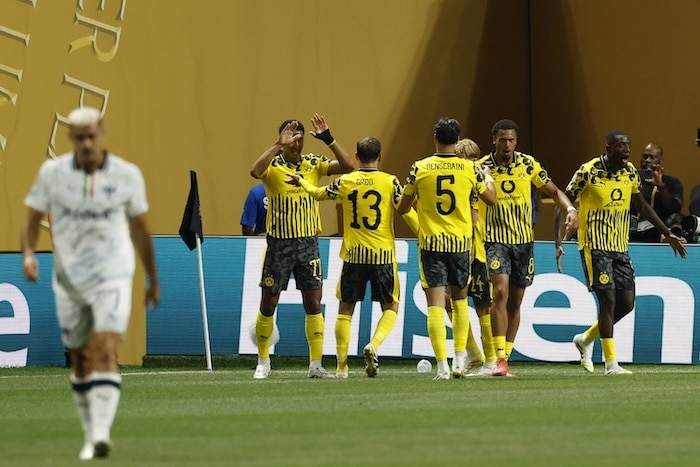 You are currently viewing Dortmund to face Real in quarters after beating Monterrey