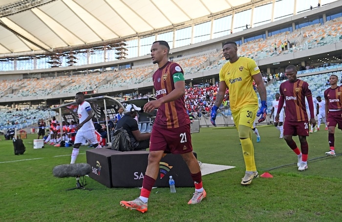 You are currently viewing Basadien pens emotional farewell message to Stellenbosch FC