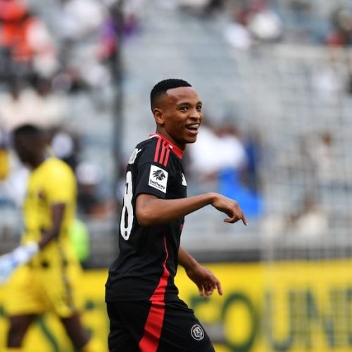Mofokeng showers Appollis with praise