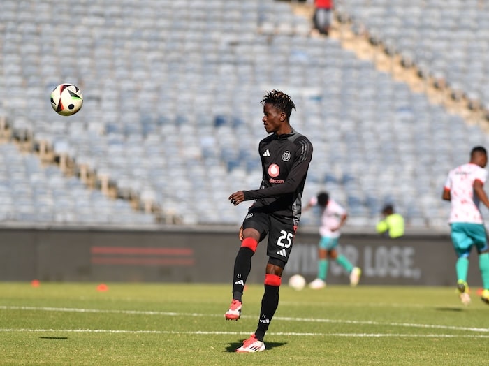 You are currently viewing Pirates’ Kimvuidi joins Israeli outfit on loan