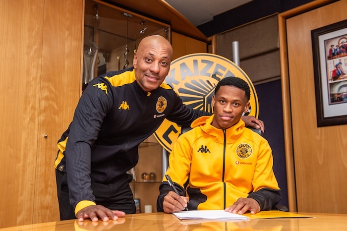 You are currently viewing Chiefs finally complete move for Asanele Velebayi