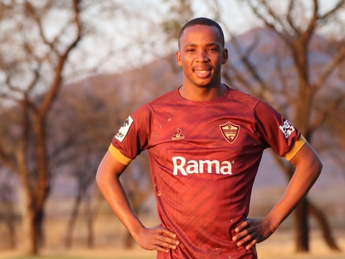 You are currently viewing Stellies complete a move for Thapelo Mokobodi