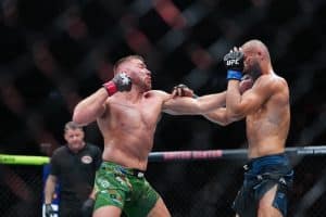 Read more about the article Chimaev dethrones du Plessis at UFC 319