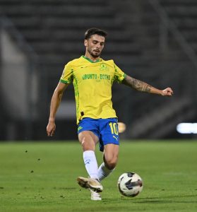Read more about the article Gallery: Nuno Santos debut for Sundowns
