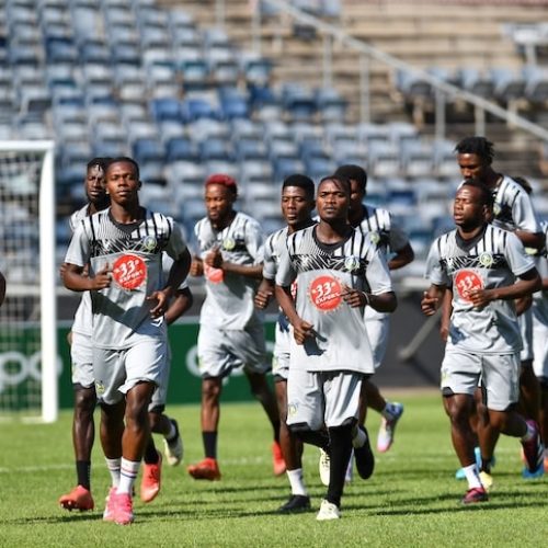 Pirates Chase Epic Comeback Against Saint-Éloi Lupopo