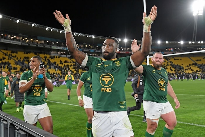 You are currently viewing Kolisi celebrates 100 as Erasmus makes switches for France showdown
