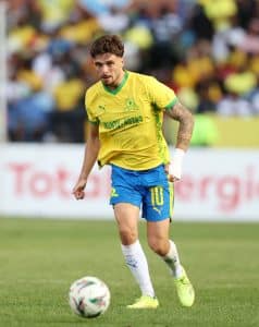 Read more about the article Santos Urges Sundowns to Shift Focus to CAF CL Final