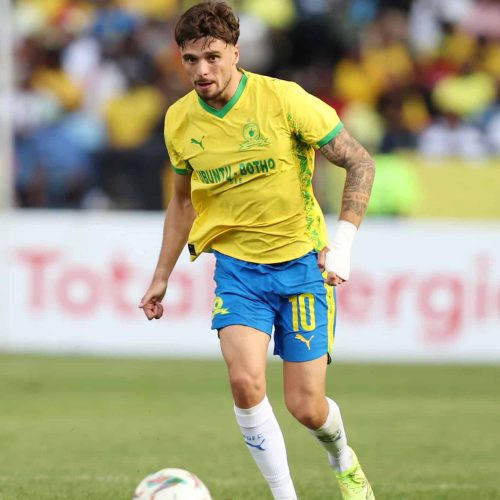 Santos Urges Sundowns to Shift Focus to CAF CL Final