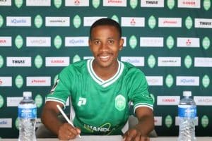 Read more about the article Mhlongo finds new home at AmaZulu