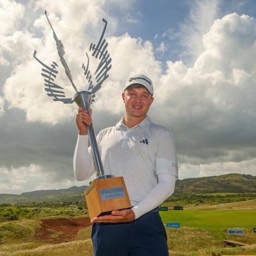 Schaper chips in to win AfrAsia Bank Mauritius Open