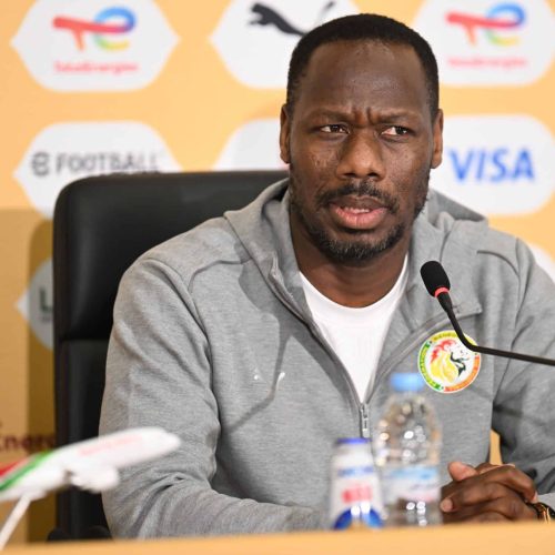 Senegal coach walks out of AFCON final post-match press conference