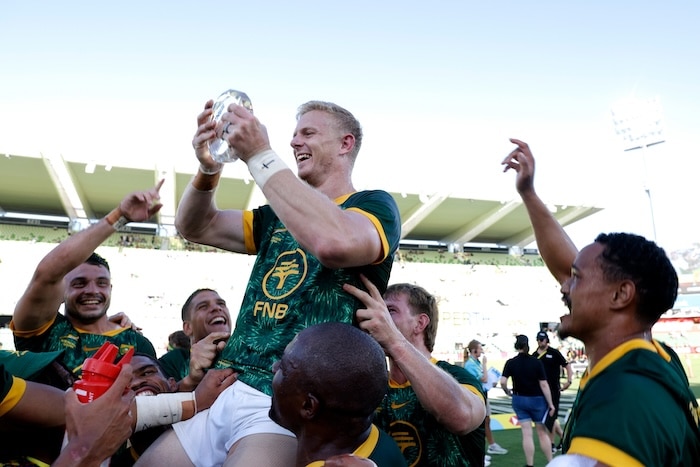 You are currently viewing Proud Snyman praises Blitzboks for Perth rebound