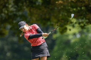 Read more about the article Van Der Westhuizen grabs clubhouse lead in ABSA Ladies invitational