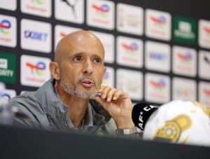 Read more about the article Cardoso Urges Use of VAR to Help Referees