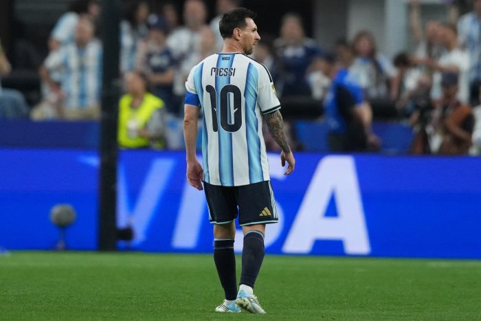 You are currently viewing Messi sets World Cup scoring record after guiding Argentina into Last 32