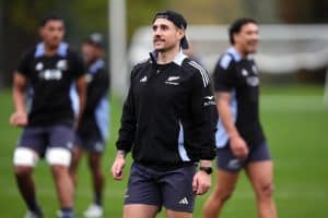 Read more about the article TJ Perenara to Captain Star-Studded Barbarians Against Springboks