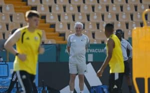 Read more about the article Broos Hails Relentless Korea as Major Threat to Bafana