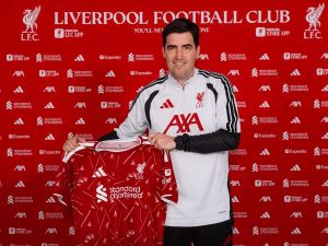 Read more about the article Iraola Takes Charge at Liverpool Following Slot Departure