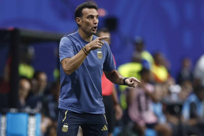 You are currently viewing Emotional Scaloni Hails Argentina’s Incredible Comeback