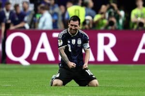 Read more about the article Messi Praises Argentina’s Character After England Comeback