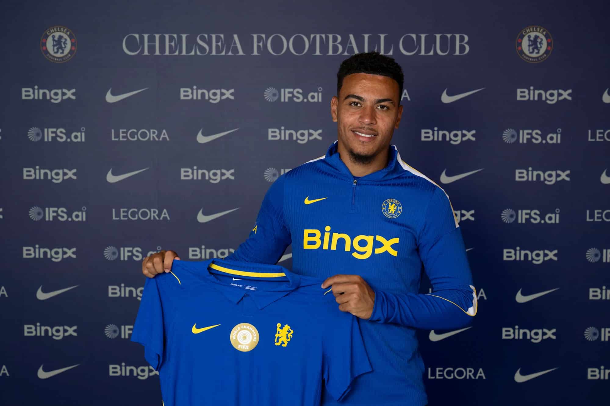 You are currently viewing Chelsea complete record-breaking £117m deal to sign Rogers
