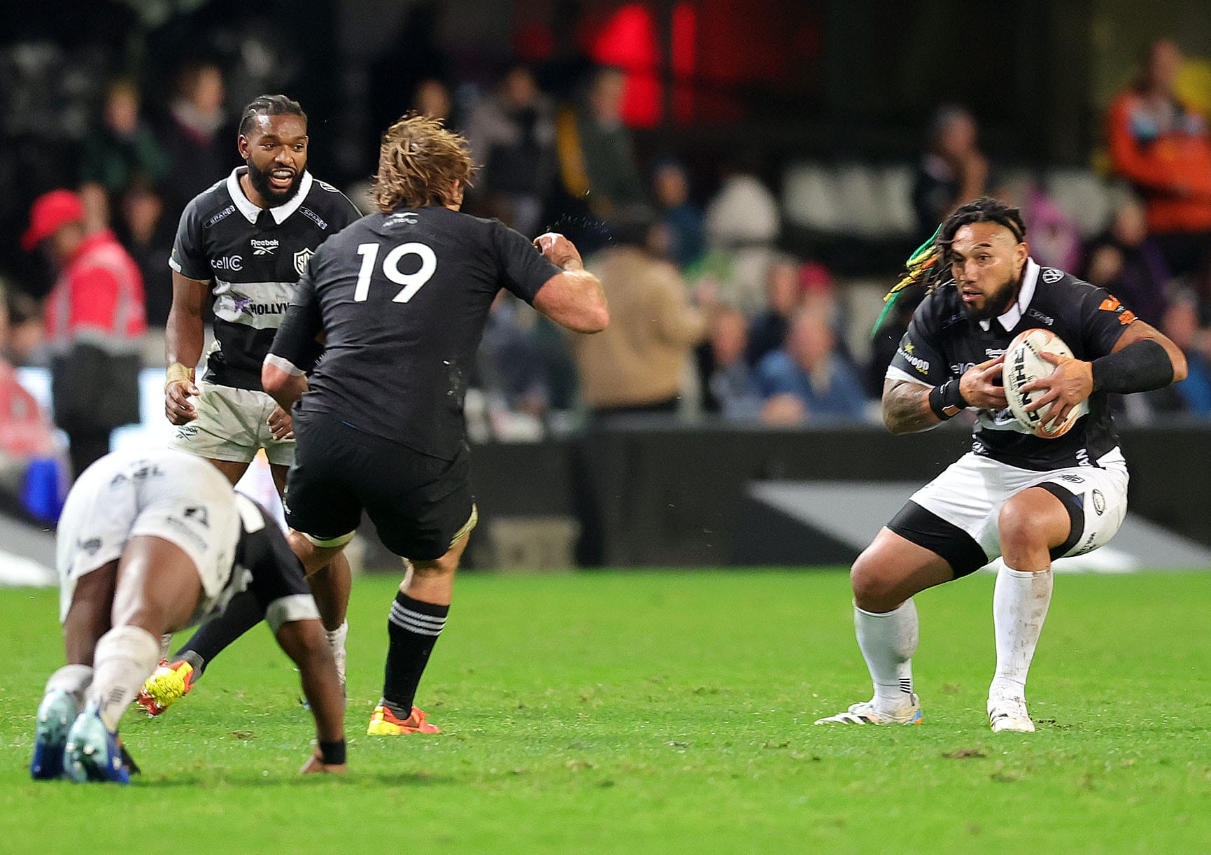 You are currently viewing WATCH: Nonu’s Powerful Haka Response Steals Spotlight in All Blacks Rout