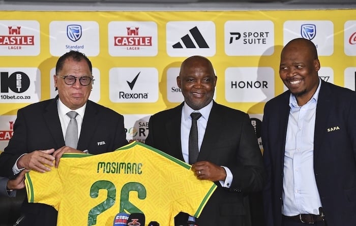 You are currently viewing Mosimane Vows to Raise Bafana Standards