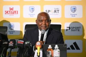 Read more about the article Mosimane Explains Key Factors Behind Bafana Squad Selection