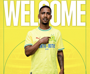 Read more about the article Sundowns Confirm Signing of Ex-Pirates Star Van Rooyen